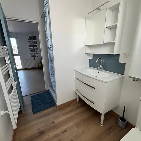 Maison Avec Terrasse, 10 Couchages, A 200 M De La Holiday home Berck