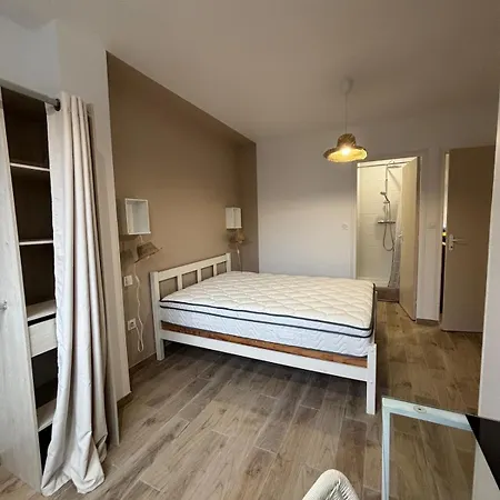 Maison Avec Terrasse, 10 Couchages, A 200 M De La * Berck