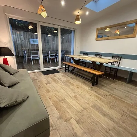 Maison Avec Terrasse, 10 Couchages, A 200 M De La Holiday home Berck