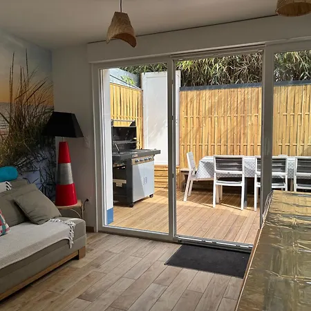 Maison Avec Terrasse, 10 Couchages, A 200 M De La