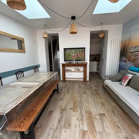 Maison Avec Terrasse, 10 Couchages, A 200 M De La Feriehus Berck