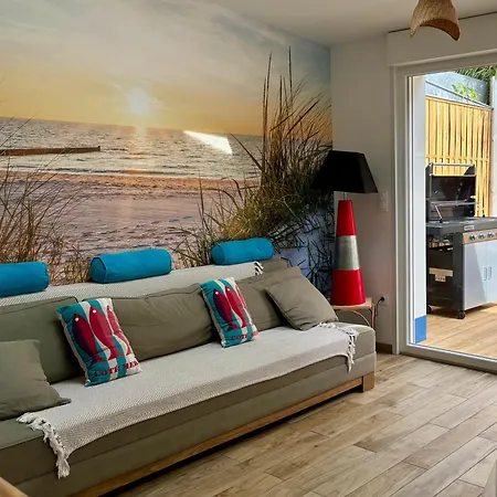 Maison Avec Terrasse, 10 Couchages, A 200 M De La *