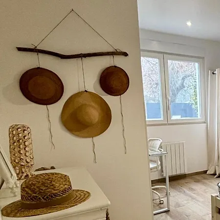 Maison Avec Terrasse, 10 Couchages, A 200 M De La * Berck